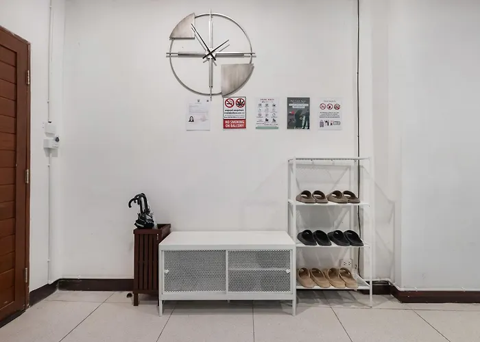 度假居 Bangrak House 200 Meters Near Bts Saphantaksin In 曼谷