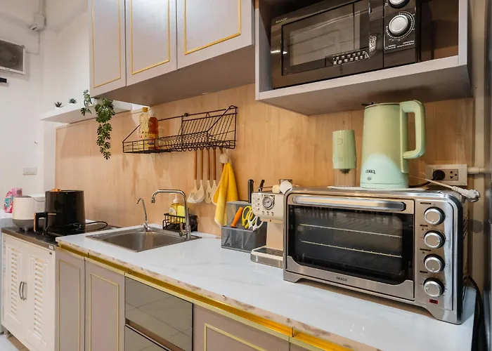 度假居 Bangrak House 200 Meters Near Bts Saphantaksin In