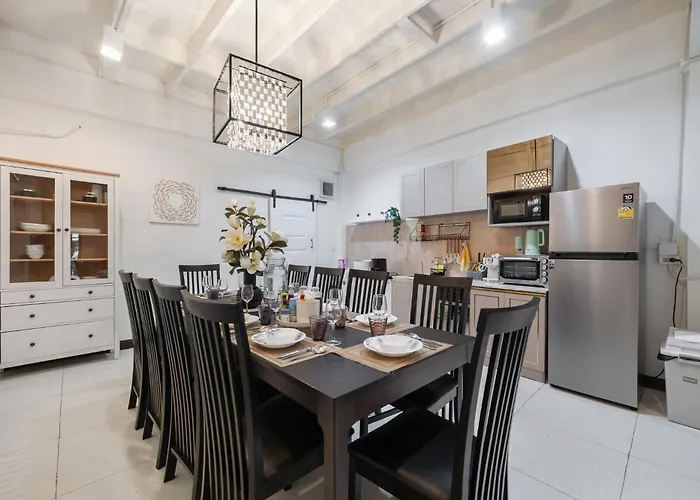 度假居 Bangrak House 200 Meters Near Bts Saphantaksin In