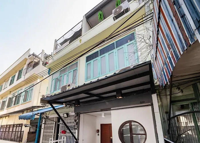 Casa vacanze Bangrak House 200 Meters Near Bts Saphantaksin In Bangkok