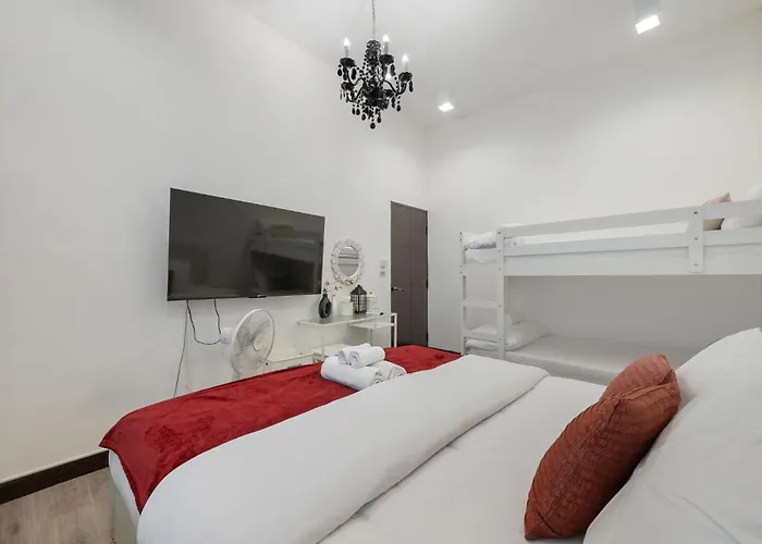 度假居 Bangrak House 200 Meters Near Bts Saphantaksin In 曼谷