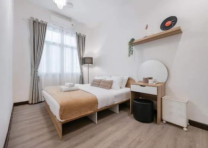 度假居 Bangrak House 200 Meters Near Bts Saphantaksin In 曼谷